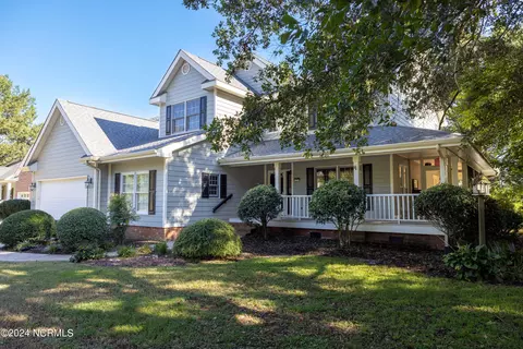 211 Lakeside Dr, Edenton, NC 27932