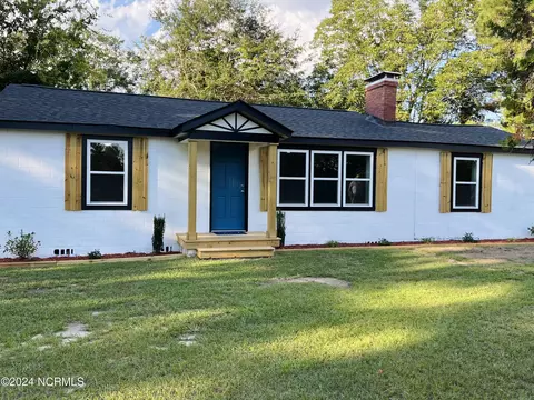 504 Loch Haven Rd, Rockingham, NC 28379
