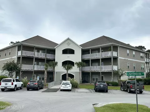 300 Lighthouse Ln #D2, Cedar Point, NC 28584