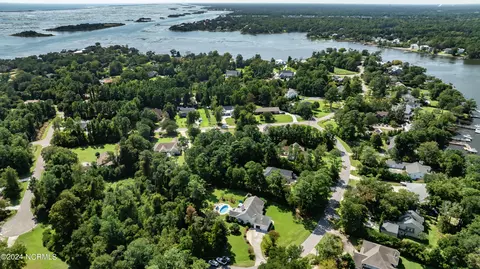 View/Area - 112 White Heron Cove Rd, Hampstead, NC 28443 photo 8 of 14