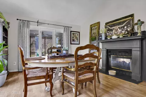 Dining - 112 White Heron Cove Rd, Hampstead, NC 28443 photo 2 of 3