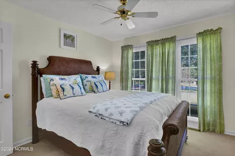 Bedroom - 112 White Heron Cove Rd, Hampstead, NC 28443 photo 5 of 8