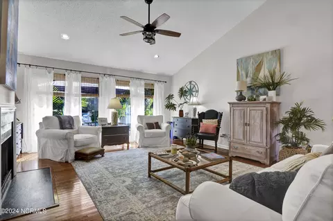 Living - 112 White Heron Cove Rd, Hampstead, NC 28443 photo 2 of 2