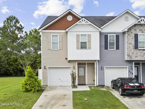 330 Cedar Island Trl, Holly Ridge, NC 28445