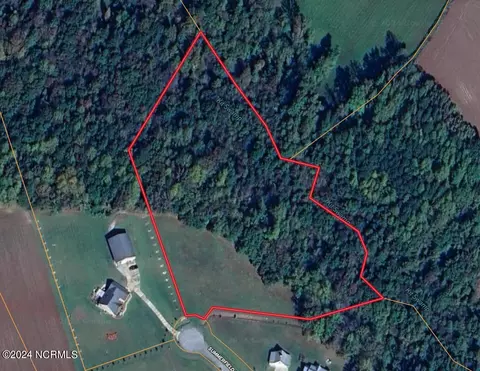 322 Summerfield Rd, Ernul, NC 28527