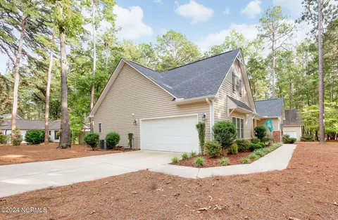 830 Burning Tree Rd, Pinehurst, NC 28374 photo 5