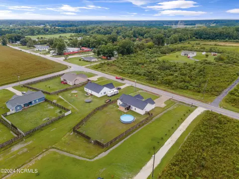 View/Area - 235 Gregory Fork Rd, Richlands, NC 28574 photo 6 of 7