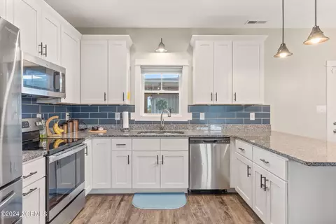 Kitchen - 235 Gregory Fork Rd, Richlands, NC 28574 photo 2 of 4
