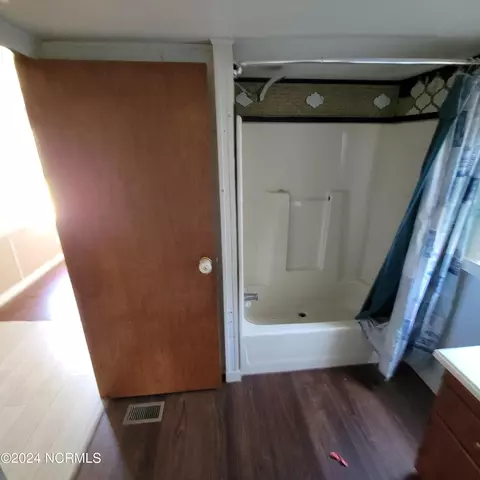 119 N Kings St, Hubert, NC 28539 photo 14