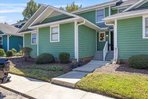 10165 Creekside Dr SE #2, Leland, NC 28451