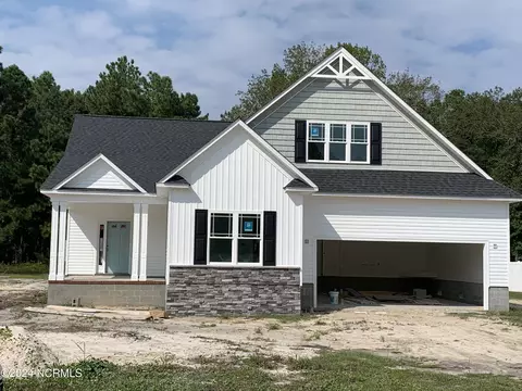 105 Ridgeline Dr, Beaufort, NC 28516