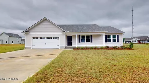 101 Arthurs Creek Dr, Goldsboro, NC 27530