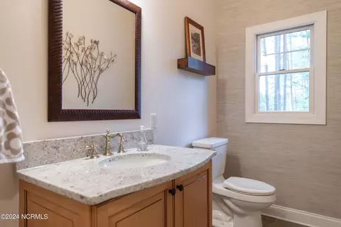 Bath - 32 Loch Lomond Ct, Pinehurst, NC 28374 photo 2 of 2