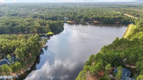 View/Area - 32 Loch Lomond Ct, Pinehurst, NC 28374 photo 3 of 4
