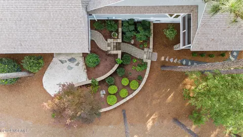 Exterior - 32 Loch Lomond Ct, Pinehurst, NC 28374 photo 17 of 23