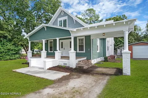 6983 Church St, Grifton, NC 28530