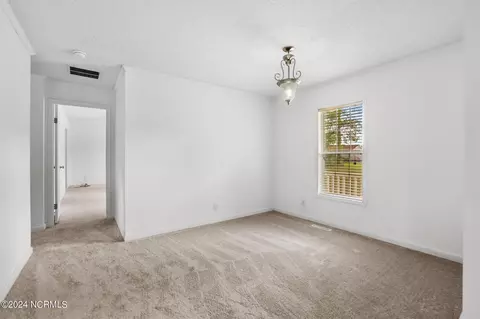 Entry Way - 41 Thicket Rd, Corapeake, NC 27926 photo 1 of 2