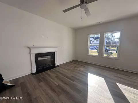 64 Lupin Dr, Smithfield, NC 27577 photo 4