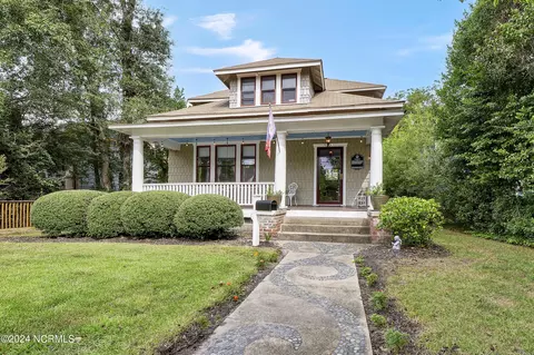 218 N 17th St, Wilmington, NC 28401