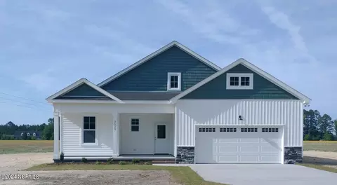 3554 Old Creek Rd, Greenville, NC 27834