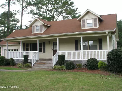 818 Nc Highway 45 S, Plymouth, NC 27962