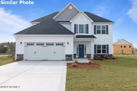 607 Carmel Dr, Sneads Ferry, NC 28460