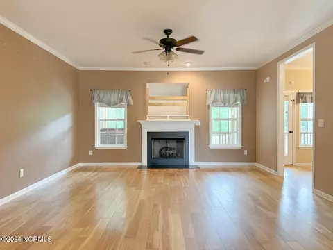 208 Contrail Rd, Hampstead, NC 28443 photo 8