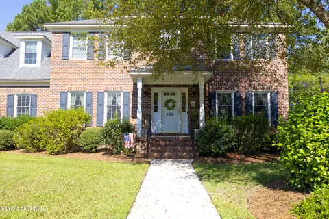 406 Kempton Dr, Greenville, NC 27834