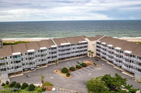 2111 W Fort Macon Rd #140, Atlantic Beach, NC 28512