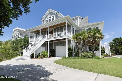 234 Windy Hills Dr, Wilmington, NC 28409