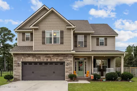 100 Cross Creek Dr, Jacksonville, NC 28540