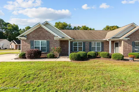 2608 Sawgrass Dr #A, Winterville, NC 28590