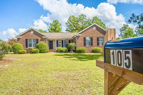 105 Diamondhead Dr S, Pinehurst, NC 28374 photo 3