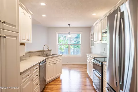 105 Diamondhead Dr S, Pinehurst, NC 28374 photo 7