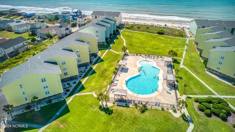 918 N New River Dr #622, Surf City, NC 28445