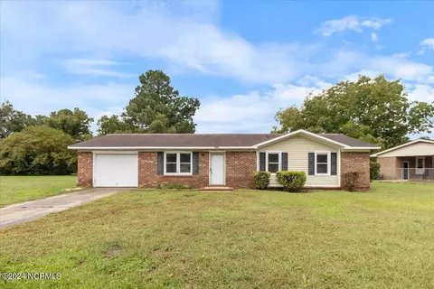 210 Shaw Ct, Goldsboro, NC 27530