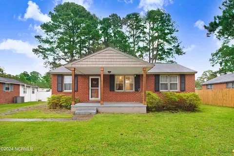 1304 N Jefferson Ave, Goldsboro, NC 27534