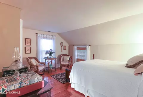 Bedroom - 40 Caddell Rd, Pinehurst, NC 28374 photo 2 of 5
