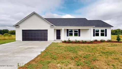 227 Swinson Dr, Dudley, NC 28333