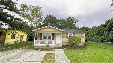 308 Clay St, Wilmington, NC 28405