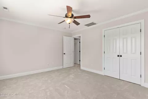 Bedroom - 104 E Colonnade Dr, Hampstead, NC 28443 photo 10 of 10