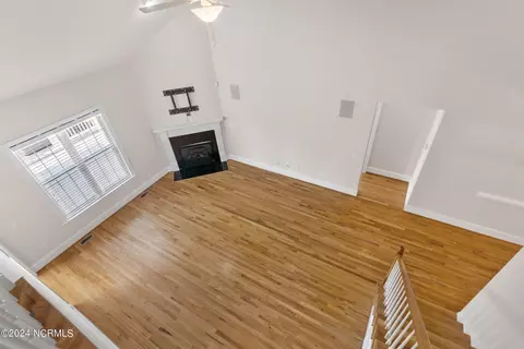 Living - 104 E Colonnade Dr, Hampstead, NC 28443 photo 6 of 6