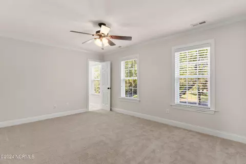 Bedroom - 104 E Colonnade Dr, Hampstead, NC 28443 photo 5 of 10