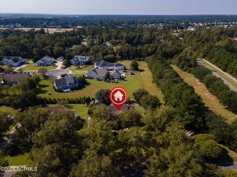View/Area - 104 E Colonnade Dr, Hampstead, NC 28443 photo 2 of 17