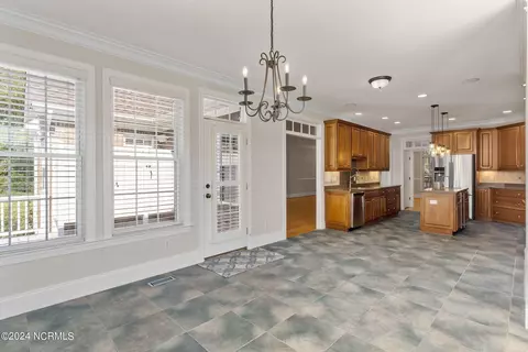 Dining - 104 E Colonnade Dr, Hampstead, NC 28443 photo 1 of 1