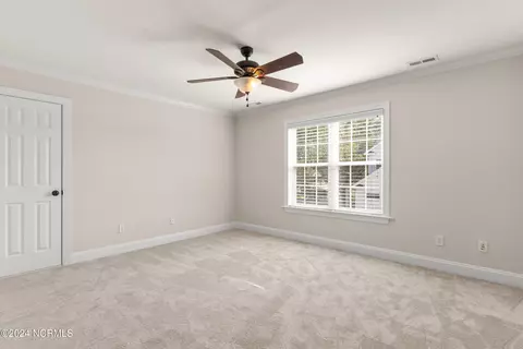 Bedroom - 104 E Colonnade Dr, Hampstead, NC 28443 photo 9 of 10