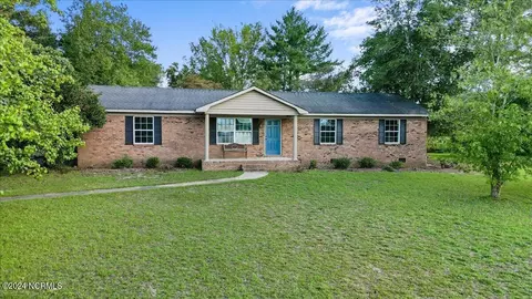172 Haywood Cemetery Rd, Rockingham, NC 28379