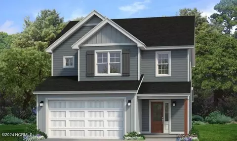 516 Burgundy Dr, Southern Pines, NC 28387