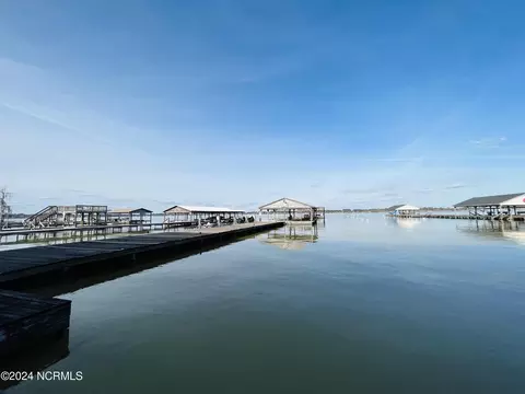112 Lake Place Condo Dr #112, White Lake, NC 28337