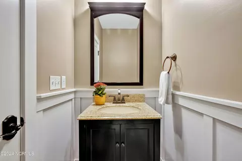 7713 Bonaventure Dr, Wilmington, NC 28411 photo 8